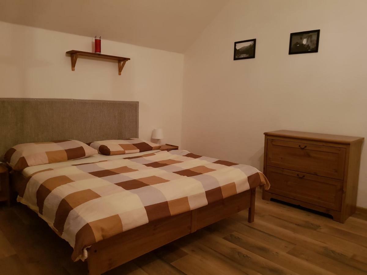Drevenica Spanka Špania Dolina Exterior foto