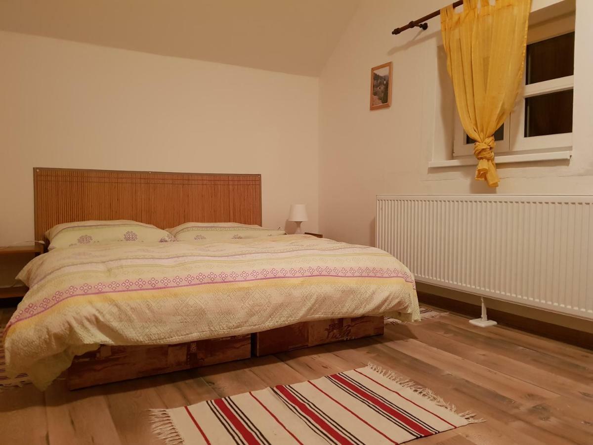 Drevenica Spanka Špania Dolina Exterior foto